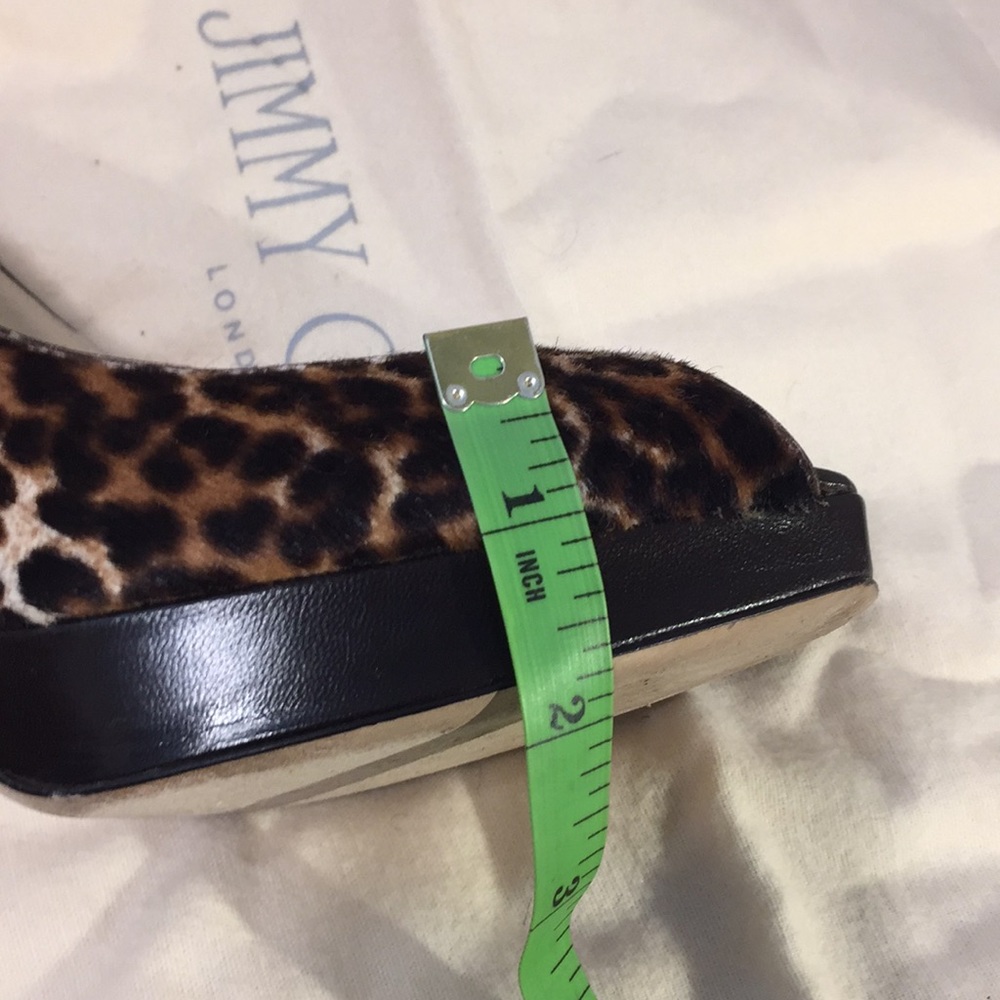 EUC Jimmy Choo Leopard print Calf Hair Heels, 9.5 - Picture 15 of 17